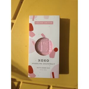 Xoxo Feeling Smitten Bath Bomb Bar Sparkling Grapefruit